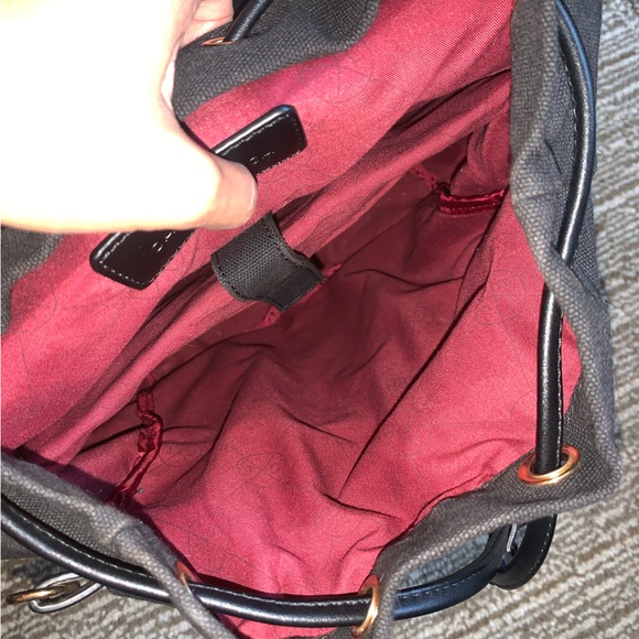 Gaston Luga Backpack - Picture 10 of 11